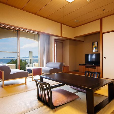 Hotel Plaza Awajishima à Minamiawaji Extérieur photo