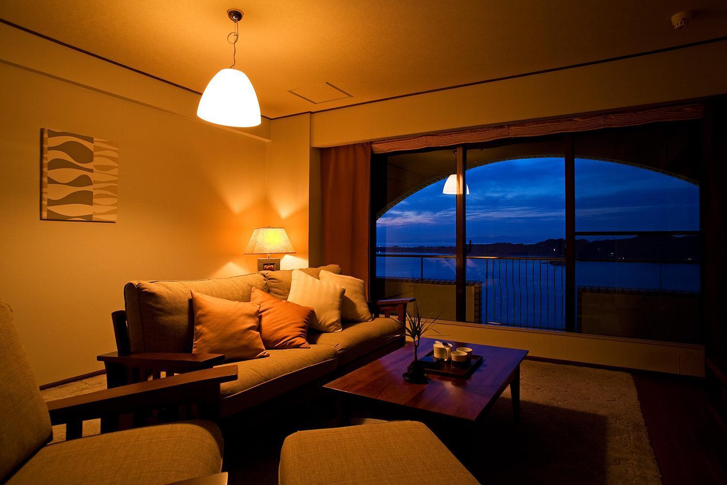 Hotel Plaza Awajishima à Minamiawaji Chambre photo