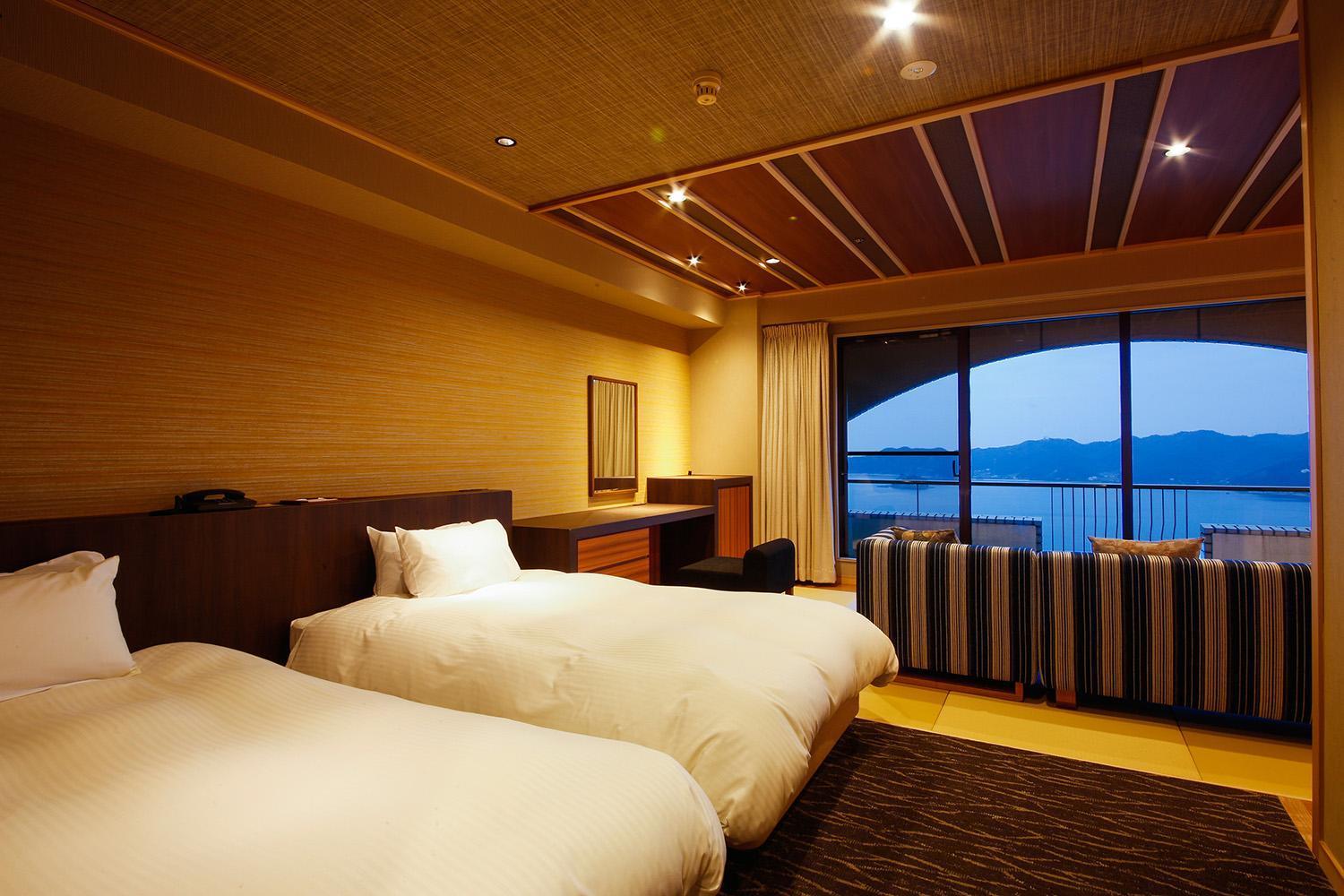 Hotel Plaza Awajishima à Minamiawaji Extérieur photo