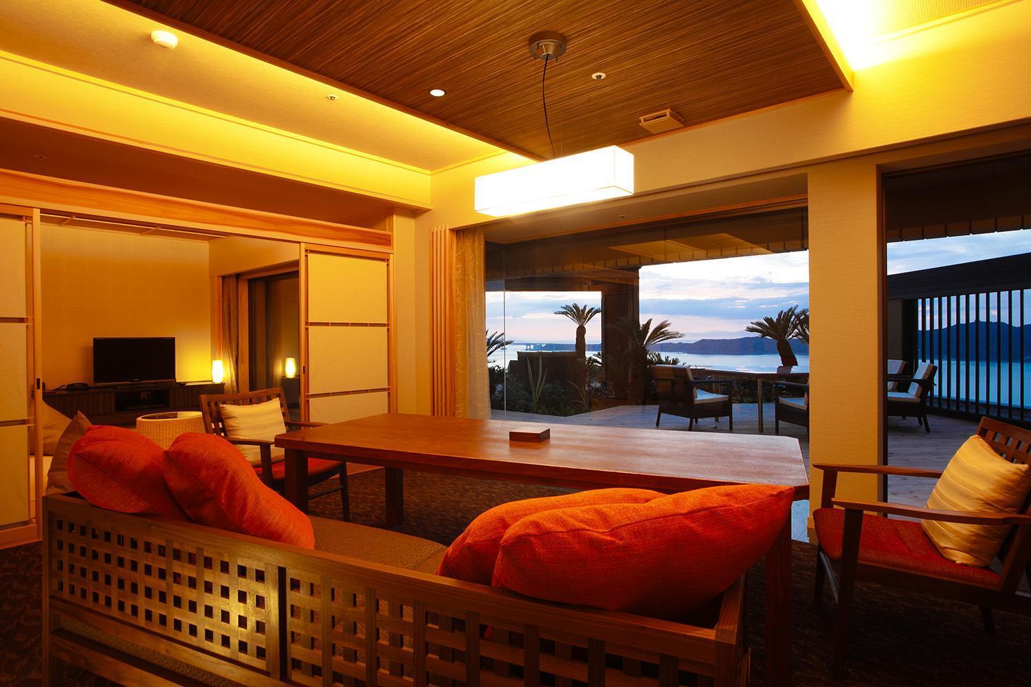 Hotel Plaza Awajishima à Minamiawaji Extérieur photo