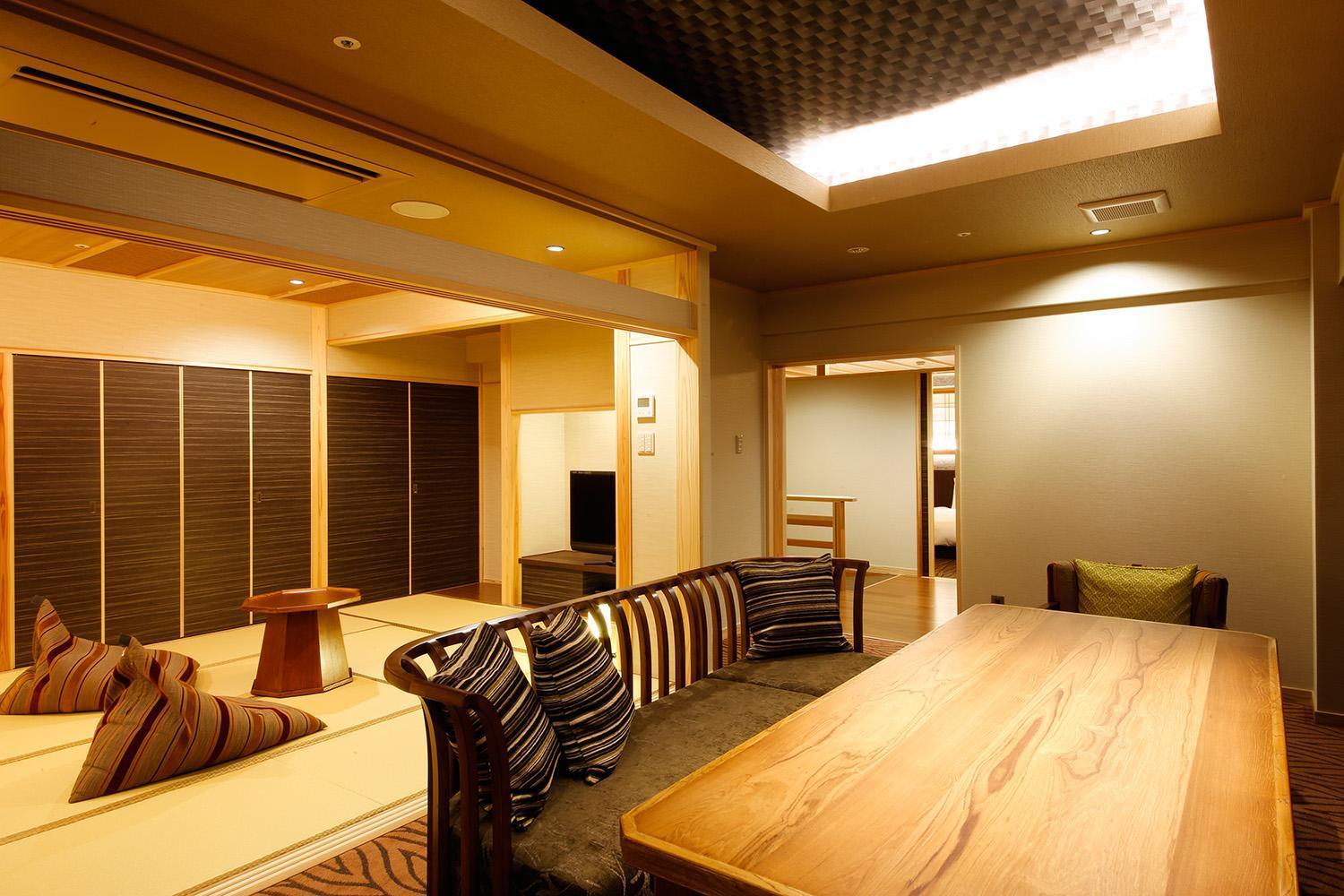 Hotel Plaza Awajishima à Minamiawaji Chambre photo