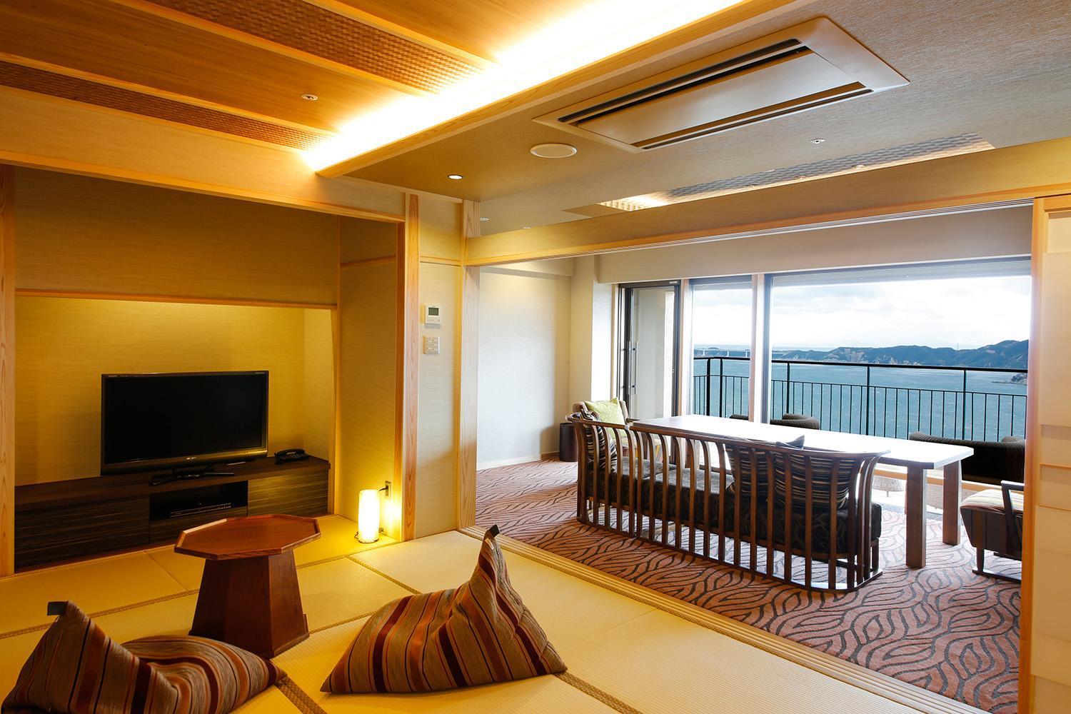 Hotel Plaza Awajishima à Minamiawaji Chambre photo